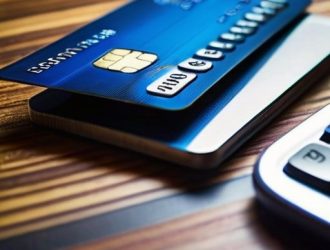 Дебетовые карты для бизнеса: Как повысить финансовую эффективность и избежать ошибок