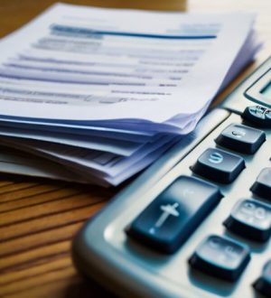 Кредиты по двум документам: Удобство и риски, которые стоит учитывать