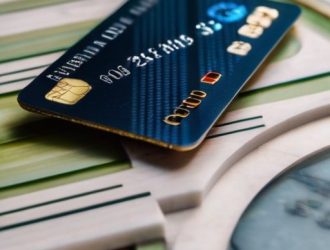 Премиальные карты: Все, что нужно знать о лимитах и их управлении