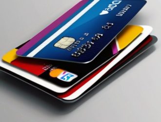 Управление финансами: Как карты с повышенной линией помогают контролировать расходы